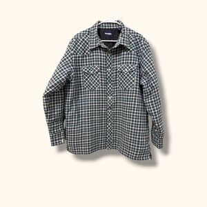 Wrangler Shirt Jacket Mens XL Quilted Lined Plaid Western Snap Front Flannel